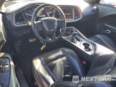 Zdjęcie 8 z 12 samochodu: 2016 DODGE CHALLENGER SXT VIN:2C3CDZAG9GH201472 - miniatura