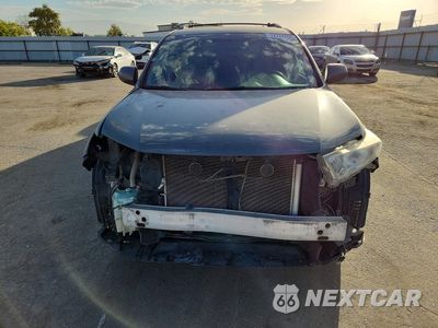 Piąte zdjęcie samochodu w środku: 2013 TOYOTA HIGHLANDER PLUS VIN:5TDBK3EH8DS210478 - miniatura