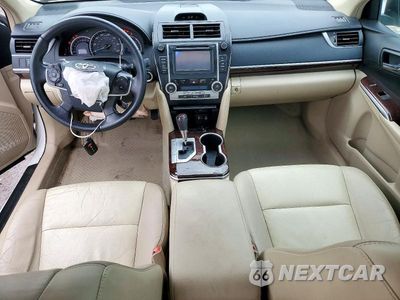 Zdjęcie 8 z 12 samochodu: 2013 TOYOTA CAMRY XLE VIN:4T4BF1FK6DR336810 - miniatura