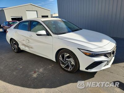 Czwarte zdjęcie samochodu z boku: 2025 HYUNDAI ELANTRA LIMITED VIN:KMHLP4DG9SU029768 - miniatura