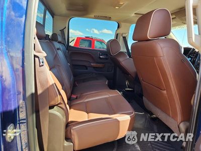 Zdjęcie 10 z 12 samochodu: 2017 CHEVROLET SILVERADO K1500 HIGH COUNTRY VIN:3GCUKTEC6HG443857 - miniatura
