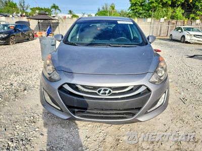 Piąte zdjęcie samochodu w środku: 2014 HYUNDAI ELANTRA GT BASE VIN:KMHD35LH3EU215004 - miniatura