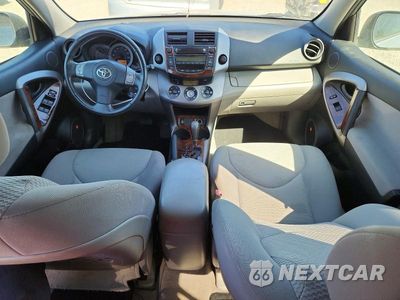 Zdjęcie 8 z 14 samochodu: 2008 TOYOTA RAV4 LIMITED VIN:JTMBK31V685051001 - miniatura