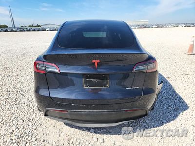 Zdjęcie 6 z 13 samochodu: 2024 TESLA MODEL Y VIN:7SAYGDEE7RA309280 - miniatura