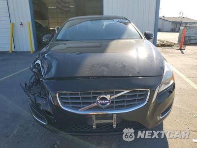 Piąte zdjęcie samochodu w środku: 2012 VOLVO S60 T5 VIN:YV1622FS7C2040877 - miniatura