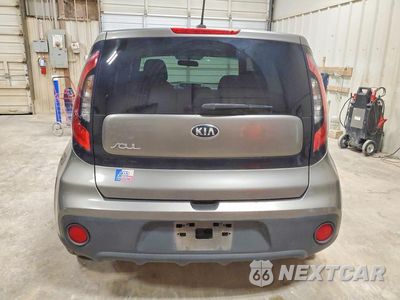 Zdjęcie 6 z 14 samochodu: 2017 KIA SOUL BASE VIN:KNDJN2A21H7428230 - miniatura