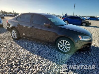 Czwarte zdjęcie samochodu z boku: 2012 VOLKSWAGEN JETTA SE VIN:3VWDX7AJ4CM305075 - miniatura