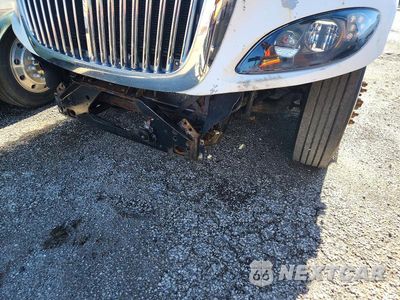 Zdjęcie 13 z 13 samochodu: 2019 INTERNATIONAL RH613 SEMI TRUCK VIN:3HSDXTZN4KN094687 - miniatura