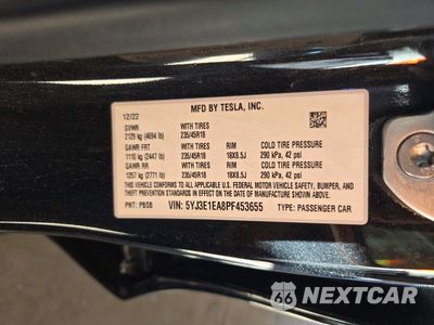 Zdjęcie 12 z 12 samochodu: 2023 TESLA MODEL 3 VIN:5YJ3E1EA8PF453655 - miniatura
