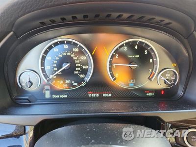 Zdjęcie 9 z 13 samochodu: 2017 BMW X5 XDR40E VIN:5UXKT0C55H0S80578 - miniatura