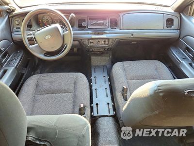 Zdjęcie 8 z 12 samochodu: 2007 FORD CROWN VICTORIA POLICE INTERCEPTOR VIN:2FAHP71W07X105133 - miniatura