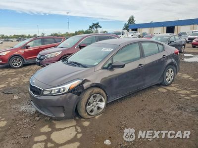 2017 KIA FORTE LX 3KPFK4A77HE160208 - główne zdjęcie licytacji z USA - miniatura