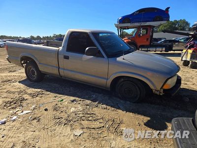 Czwarte zdjęcie samochodu z boku: 2003 GMC SONOMA VIN:1GTCS14X438185129 - miniatura