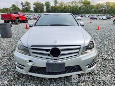 Piąte zdjęcie samochodu w środku: 2012 MERCEDES-BENZ C 250 VIN:WDDGF4HB3CR221169 - miniatura