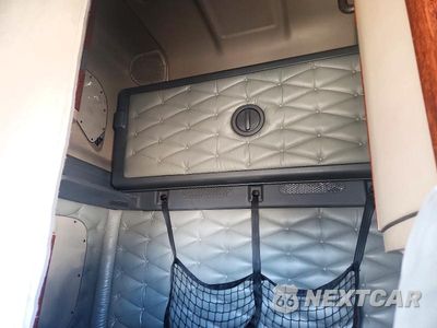 Zdjęcie 10 z 13 samochodu: 2016 FREIGHTLINER CASCADIA 125 VIN:3AKJGLD53GSGT4368 - miniatura