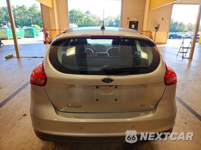 Zdjęcie 6 z 12 samochodu: 2016 FORD FOCUS SE VIN:1FADP3K23GL316116 - miniatura
