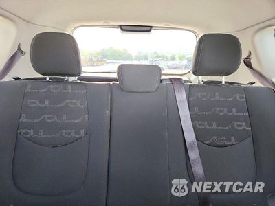 Zdjęcie 10 z 13 samochodu: 2013 KIA SOUL + VIN:KNDJT2A65D7585648 - miniatura