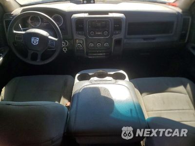 Zdjęcie 8 z 12 samochodu: 2019 RAM 1500 CLASSIC TRADESMAN VIN:1C6RR6FGXKS702040 - miniatura