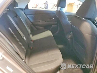 Zdjęcie 10 z 12 samochodu: 2021 HYUNDAI ELANTRA SEL VIN:KMHLN4AG1MU099715 - miniatura