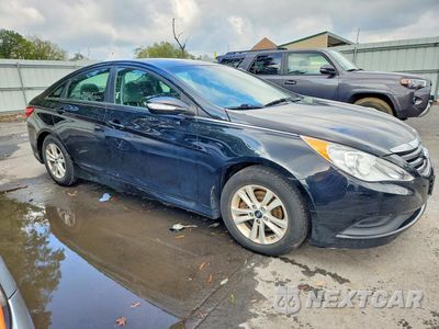 Czwarte zdjęcie samochodu z boku: 2014 HYUNDAI SONATA GLS VIN:5NPEB4AC1EH945579 - miniatura