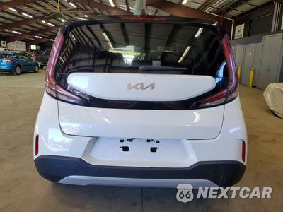 Zdjęcie 6 z 13 samochodu: 2023 KIA SOUL LX VIN:KNDJ23AU3P7863085 - miniatura