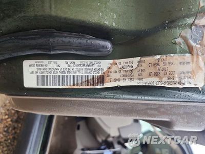 Zdjęcie 13 z 13 samochodu: 2006 JEEP COMMANDER VIN:1J8HG48K86C356773 - miniatura