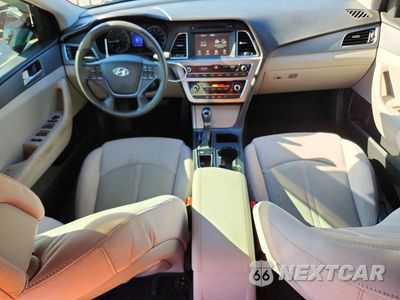 Zdjęcie 8 z 12 samochodu: 2016 HYUNDAI SONATA SE VIN:5NPE24AF2GH290314 - miniatura