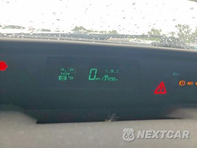 Zdjęcie 9 z 13 samochodu: 2008 TOYOTA PRIUS BASE VIN:JTDKB20U283365940 - miniatura