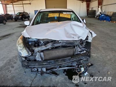 Piąte zdjęcie samochodu w środku: 2014 HYUNDAI ELANTRA GT BASE VIN:KMHD35LH4EU186094 - miniatura