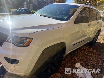 Drugie zdjęcie samochodu z przodu: 2017 JEEP GRAND CHEROKEE OVERLAND VIN:1C4RJFCG4HC751113 - miniatura
