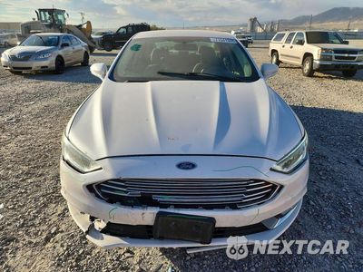 Piąte zdjęcie samochodu w środku: 2017 FORD FUSION SE PHEV VIN:3FA6P0PU4HR285088 - miniatura