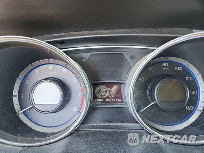 Zdjęcie 9 z 13 samochodu: 2013 HYUNDAI SONATA LIMITED VIN:5NPEC4AC2DH792433 - miniatura