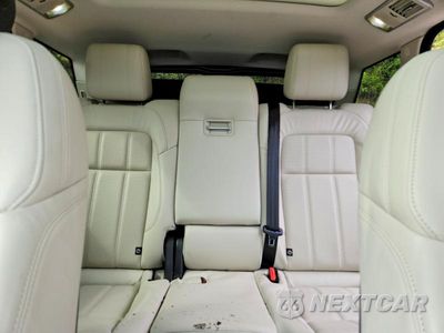 Zdjęcie 10 z 13 samochodu: 2025 LAND ROVER RANGE ROVER HSE 4D S VIN:SALWR2SU5NA204489 - miniatura