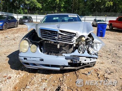 Piąte zdjęcie samochodu w środku: 2002 MERCEDES-BENZ E 320 VIN:WDBJF65J52B500765 - miniatura