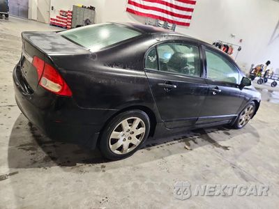 Trzecie zdjęcie samochodu z tyłu: 2010 HONDA CIVIC LX VIN:2HGFA1F50AH302080 - miniatura
