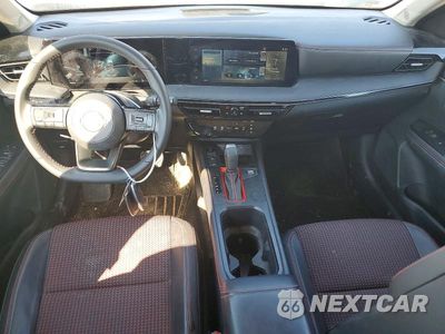 Zdjęcie 8 z 12 samochodu: 2025 NISSAN KICKS SR VIN:3N8AP6DB6SL337197 - miniatura