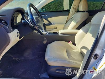 Zdjęcie 7 z 12 samochodu: 2009 LEXUS IS 250 VIN:JTHCK262995032682 - miniatura