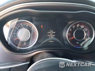 Zdjęcie 9 z 12 samochodu: 2016 DODGE CHALLENGER R/T VIN:2C3CDZBT2GH168195 - miniatura