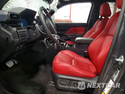Zdjęcie 7 z 13 samochodu: 2025 TOYOTA 4RUNNER TRD PRO HV VIN:JTEVB5BR7S5014276 - miniatura