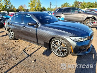 Czwarte zdjęcie samochodu z boku: 2021 BMW 330XI VIN:3MW5R7J07M8B66883 - miniatura