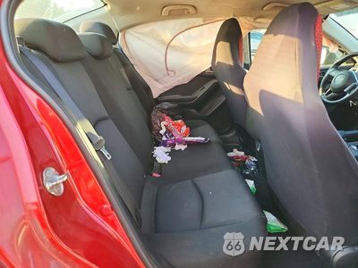 Zdjęcie 10 z 12 samochodu: 2015 MAZDA 3 SV VIN:JM1BM1T78F1238029 - miniatura
