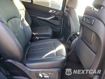 Zdjęcie 11 z 13 samochodu: 2021 BMW X7 XDRIVE40I VIN:5UXCW2C09M9F14516 - miniatura