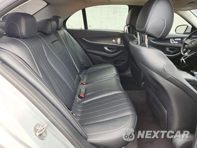 Zdjęcie 10 z 12 samochodu: 2017 MERCEDES-BENZ E 300 4MATIC VIN:WDDZF4KB6HA127830 - miniatura