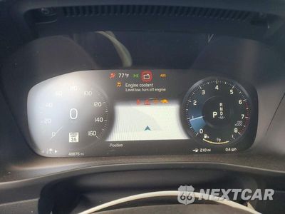Zdjęcie 9 z 13 samochodu: 2019 VOLVO XC40 T5 INSCRIPTION VIN:YV4162UL3K2147159 - miniatura