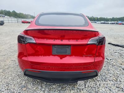 Zdjęcie 6 z 14 samochodu: 2023 TESLA MODEL Y VIN:7SAYGDEF4PF710648 - miniatura