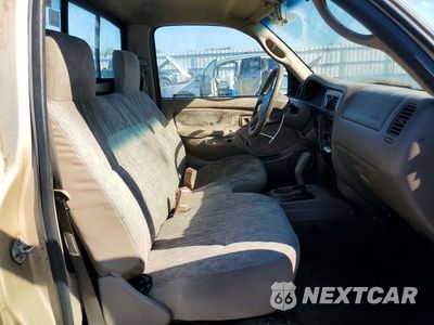 Zdjęcie 10 z 12 samochodu: 2003 TOYOTA TACOMA BASE VIN:5TENL42N23Z211881 - miniatura