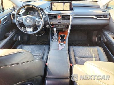 Zdjęcie 8 z 13 samochodu: 2018 LEXUS RX 350 BASE VIN:JTJBZMCA6J2037597 - miniatura
