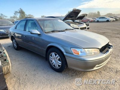 Czwarte zdjęcie samochodu z boku: 2000 TOYOTA CAMRY LE VIN:JT2BG22K1Y0527063 - miniatura