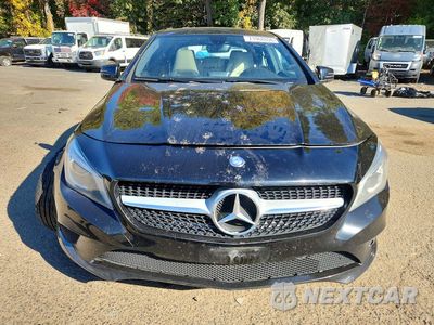 Piąte zdjęcie samochodu w środku: 2014 MERCEDES-BENZ CLA 250 VIN:WDDSJ4EB8EN159548 - miniatura