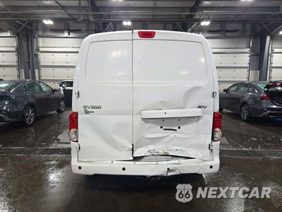 Zdjęcie 6 z 13 samochodu: 2017 NISSAN NV200 SV VIN:3N6CM0KN0HK708289 - miniatura